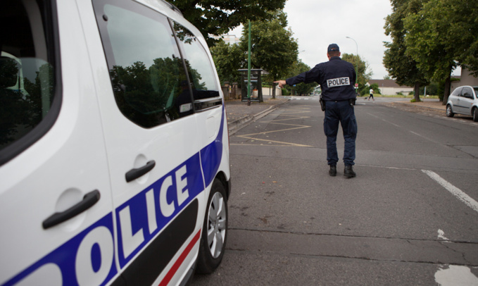 Rouen : contrôlé en excès de vitesse, sans permis et sous l'empire de stupéfiants