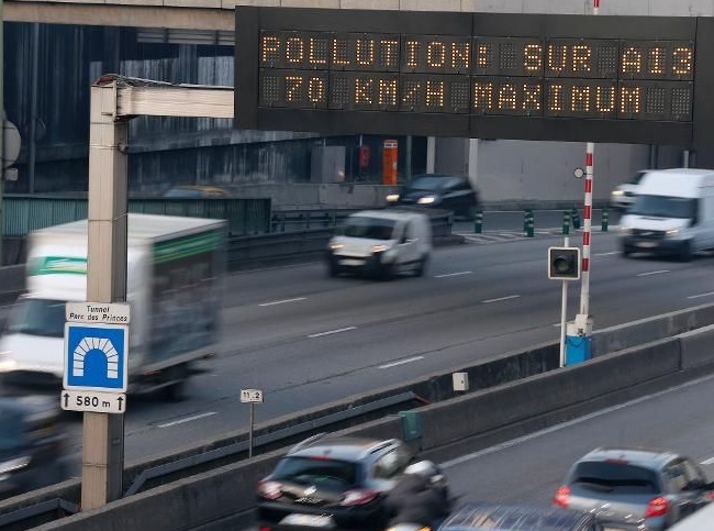 Pollution aux particules en Haute-Normandie : réduire sa vitesse de 20 km/h, recommande le préfet Pollution aux particules en Haute-Normandie : réduire sa vitesse de 20 km/h, recommande le préfet