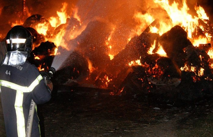 Quatre incendiaires, soupçonnés d'une série de faits autour de Dieppe, arrêtés par la gendarmerie Quatre incendiaires, soupçonnés d'une série de faits autour de Dieppe, arrêtés par la gendarmerie