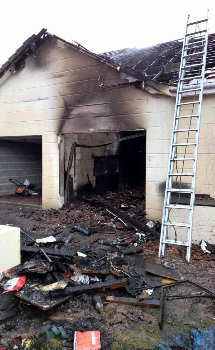 Eure : une friteuse prend feu, deux pavillons endommagés et trois personnes incommodées