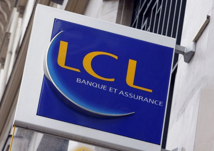 Rouen : en proie à des difficultés financières, le client menace et frappe sa conseillère bancaire