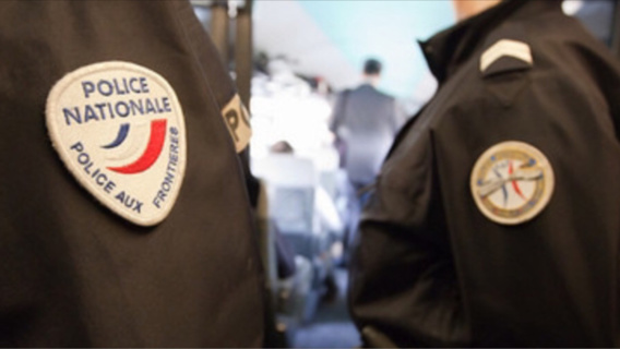 Seine-Maritime : 6 clandestins érythréens découverts à bord d'un camion espagnol à Grand-Quevilly 