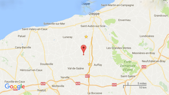 Plus d'un millier de ballots de paille partis en fumée cette nuit à Saint-Mards (Seine-Maritime)