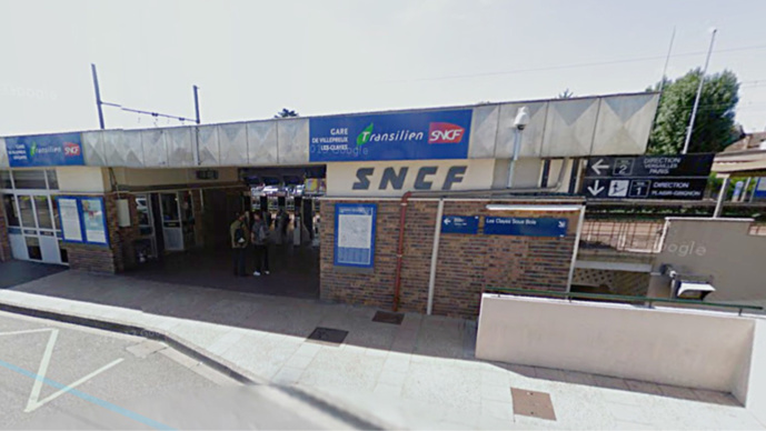 Les deux vols avec violence ont été commis dans l'enceinte de la gare (illustration@Google Maps)