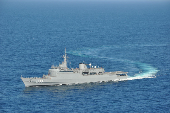 le navire sera ouvert à la visite du public les 16, 18 et 19 octobre, de 14h à 17h. le navire sera ouvert à la visite du public les 16, 18 et 19 octobre, de 14h à 17h.