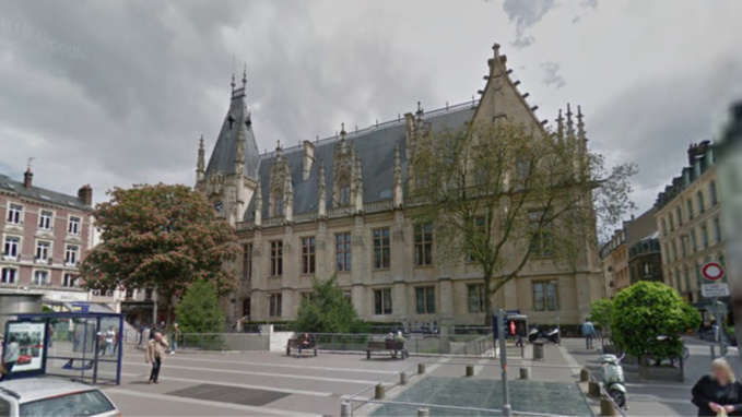 25 sapeurs-pompiers et 5 engins ont été dépêchés sur les lieux (illustration) 25 sapeurs-pompiers et 5 engins ont été dépêchés sur les lieux (illustration)