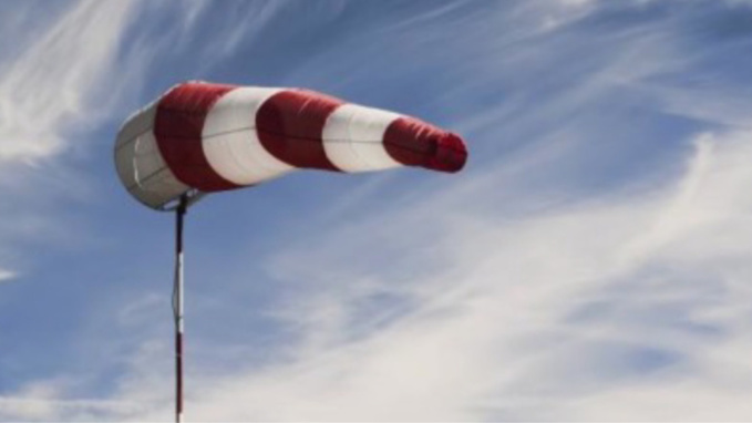 Avis de tempête en mer et sur les côtes de la Manche cette nuit : la préfecture maritime met en garde Avis de tempête en mer et sur les côtes de la Manche cette nuit : la préfecture maritime met en garde