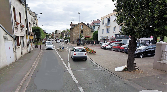 L'enfant a été renversé avenue du Maréchal Foch L'enfant a été renversé avenue du Maréchal Foch