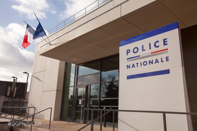 Homicide volontaire à Saint-Germain-en-Laye : la police lance un appel à témoin Homicide volontaire à Saint-Germain-en-Laye : la police lance un appel à témoin