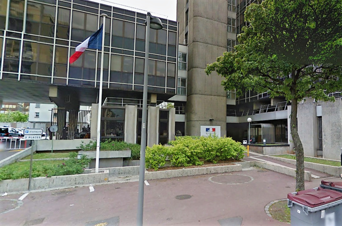 L'hôtel de police de Rouen, rue Brisout de Barneville (Illustration) L'hôtel de police de Rouen, rue Brisout de Barneville (Illustration)