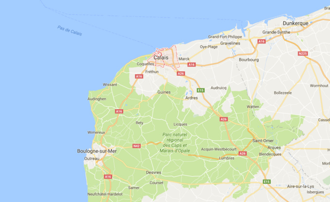 Deux plaisanciers portés disparus depuis mercredi, l'épave de leur navire retrouvée au large de Calais