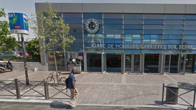 Un homme chute sur les voies en gare de Houilles : le trafic du RER interrompu plus d'une heure Un homme chute sur les voies en gare de Houilles : le trafic du RER interrompu plus d'une heure
