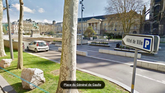 Rouen : 5 véhicules dégradés et fouillés dans le parking de l'hôtel de ville, un suspect de 17 ans interpellé Rouen : 5 véhicules dégradés et fouillés dans le parking de l'hôtel de ville, un suspect de 17 ans interpellé