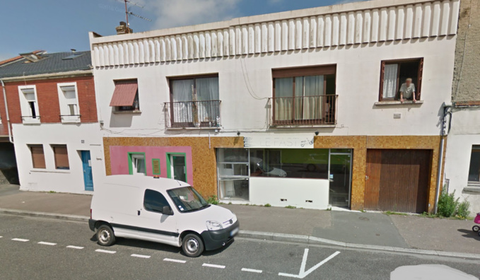 L'explosion s'est produite à l'étage de ce petit immeuble qui abrite deux appartements (Illustration©Google Maps)