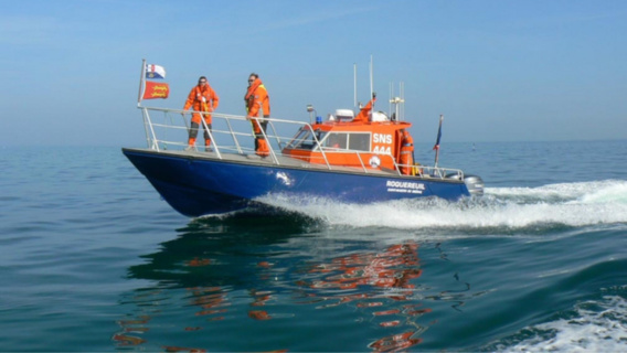 Les sauveteurs en mer sont venus porter assistance au voilier victime d'une voie d'eau (Illustration)
