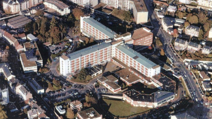 Évreux : trois jeunes gens délogés des toits de l'ancien hôpital Saint-Louis 