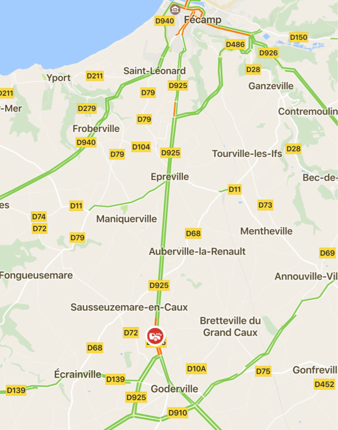 La collision s'est produite sur la route départementale 925 au nord de Goderville.