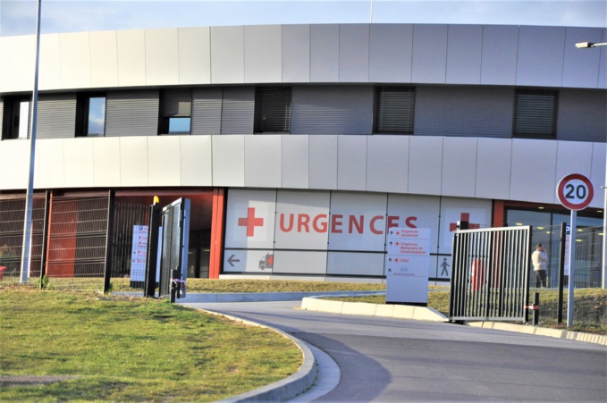 Le couple a été admis aux urgences du centre hospitalier de Cambolle (Photo © infonormandie)