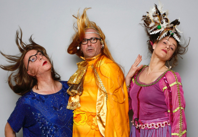 "Fleur" création 2017 par la Cie Fred Tousch - Le Nom du Titre‬