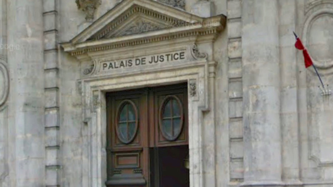 Le père violent a été jugé en comparution immédiate devant le tribunal correctionnel d'Évreux Le père violent a été jugé en comparution immédiate devant le tribunal correctionnel d'Évreux