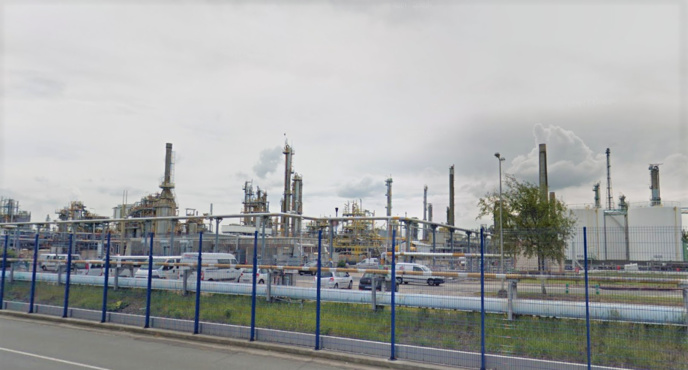 Fuite de gaz enflammé sur le site d'ExxonMobil à Port-Jérôme : la situation sous contrôle Fuite de gaz enflammé sur le site d'ExxonMobil à Port-Jérôme : la situation sous contrôle