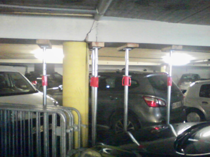 Seine-Maritime : menace d'effondrement dans le parking souterrain Maupassant à Fécamp