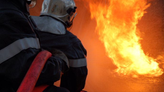 Seine-Maritime : un pavillon endommagé par un incendie à Rosay, pas de victime