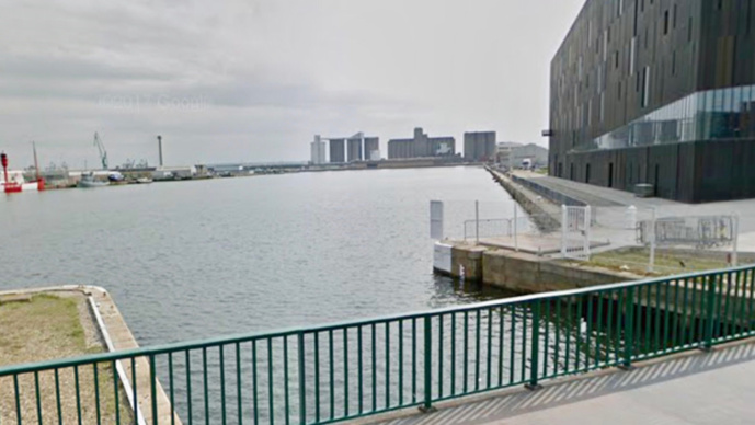 Le corps a été découvert flottant à la surface du bassin Vauban (Illustration @ Google Maps) Le corps a été découvert flottant à la surface du bassin Vauban (Illustration @ Google Maps)