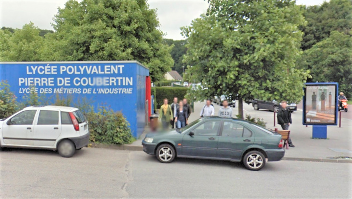 Le lycée rouvrira ses portes normalement demain matin, jeudi 12 avril (Illustration) Le lycée rouvrira ses portes normalement demain matin, jeudi 12 avril (Illustration)