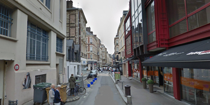 L'agression s'est produite rue Ecuyère dans le centre ville de Rouen (Illustration © Google Maps) L'agression s'est produite rue Ecuyère dans le centre ville de Rouen (Illustration © Google Maps)