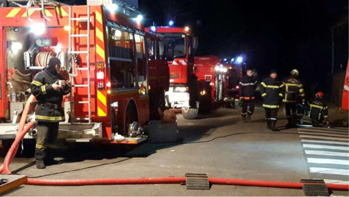 Le feu a été rapidement éteint par les sapeurs-pompiers (Photo d'illustration © infonormandie) Le feu a été rapidement éteint par les sapeurs-pompiers (Photo d'illustration © infonormandie)