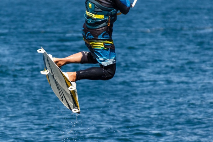 Le kite-surfer était en diffciulté à environ 400 mètres au large de la plage lorsque les secours ont été alertés  - Illustration © Pixabay