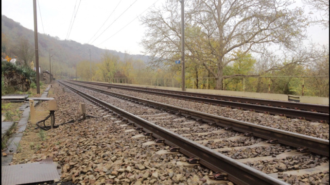 L’homme s’est jeté sous les roues du train regional - Illustration @infonormandie