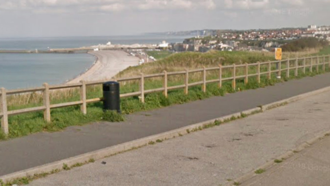 Le véhicule du sexagénaire a été découvert boulevard de la Mer, en haut de la falaise Le véhicule du sexagénaire a été découvert boulevard de la Mer, en haut de la falaise