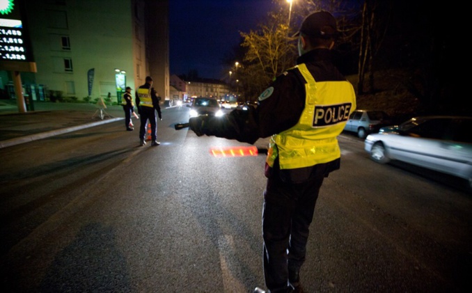 L'automobiliste a été intercepté avenue Gambetta à Petit-Couronne - Illustration © DGPN