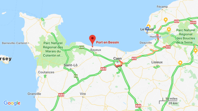 Calvados : un voilier et un chalutier entrent en collision au large de Port-en-Bessin, pas de victime 