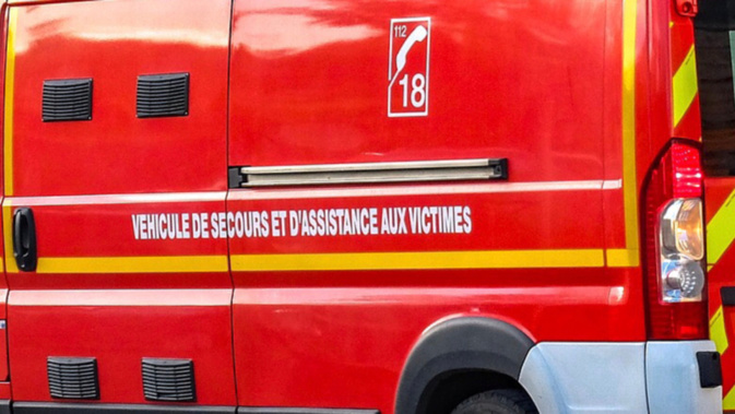L’automobiliste blessé a été transporté par les pompiers au CHU de Rouen - Illustration