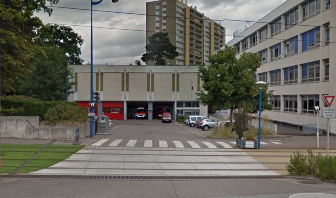 Le ou les cambrioleurs ont pénétré par l'arrière de la caserne - Illustration ® Google Maps Le ou les cambrioleurs ont pénétré par l'arrière de la caserne - Illustration ® Google Maps