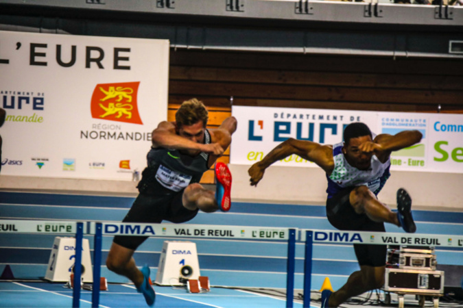 Illustration @ CD27 Illustration @ CD27