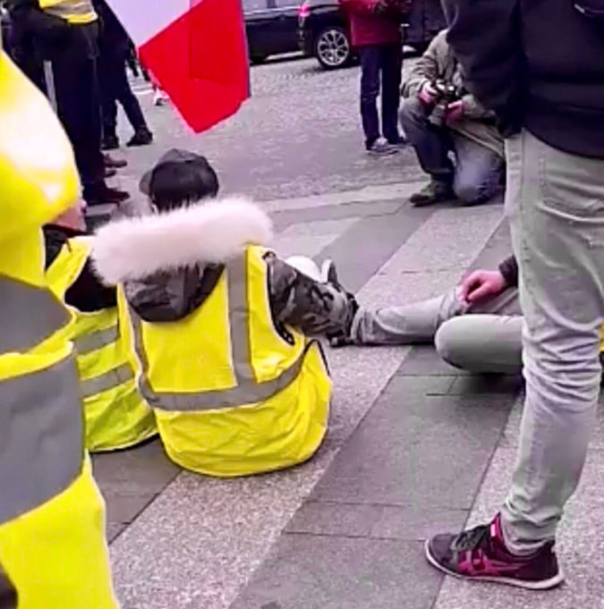 Des heurts se sont produits dans l'après-midi à Rouen entre certains manifestants et les forces de l'ordre. Pas de blessé, mais quatre interpellations - Illustration
