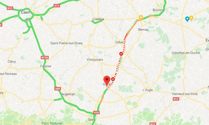 Un camion transportant des bovins se renverse : l'A28 coupée entre Rouen et Alençon Un camion transportant des bovins se renverse : l'A28 coupée entre Rouen et Alençon