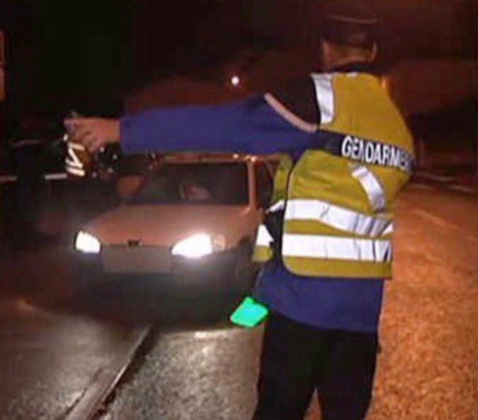 Un contrôle routier de la gendarmerie - illustration Un contrôle routier de la gendarmerie - illustration