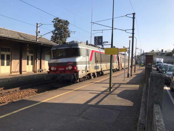 Le trafic est très ralenti sur la ligne Paris - Rouen - Le Havre - illustration @ Infonormandie Le trafic est très ralenti sur la ligne Paris - Rouen - Le Havre - illustration @ Infonormandie