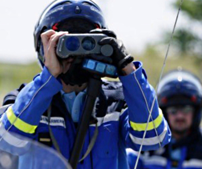 Les motards de l'EDSR de Seine-Maritime étaient en embuscade sur la RN 27 - Illustration Les motards de l'EDSR de Seine-Maritime étaient en embuscade sur la RN 27 - Illustration
