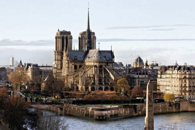 La cathédrale Notre-Dame de Paris dans toute sa splendeur, avant l'incendie - Illustration © Pixabay