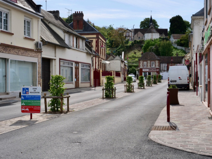 Dans l’Eure, Saint-Pierre-du-Vauvray s’offre un nouveau look au prix de huit mois de travaux 