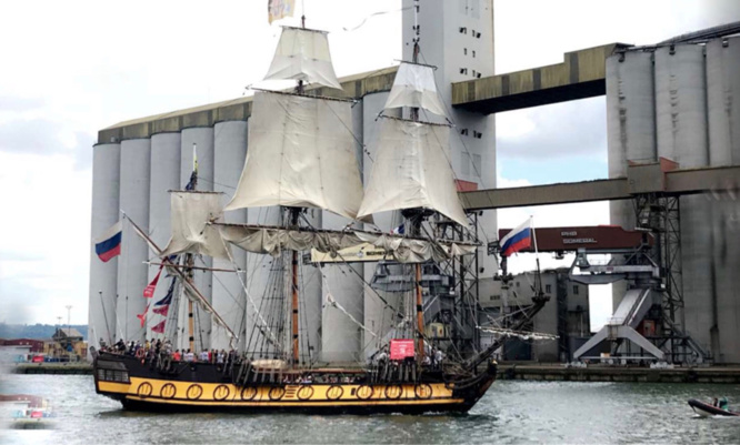 Armada 2019 : Les voiliers quittent Rouen sous les applaudissements nourris de milliers de spectateurs 