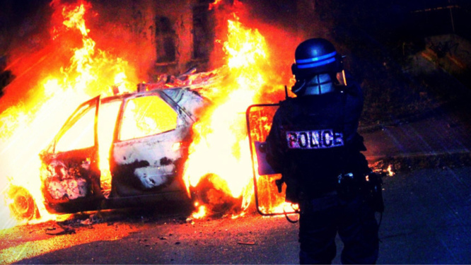 Deux véhicules ont été incendiés - Illustration @ DDSP78 Deux véhicules ont été incendiés - Illustration @ DDSP78