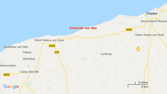 Encerclés par les eaux, deux promeneurs hélitreuillés en pleine nuit à Sotteville-sur-mer Encerclés par les eaux, deux promeneurs hélitreuillés en pleine nuit à Sotteville-sur-mer