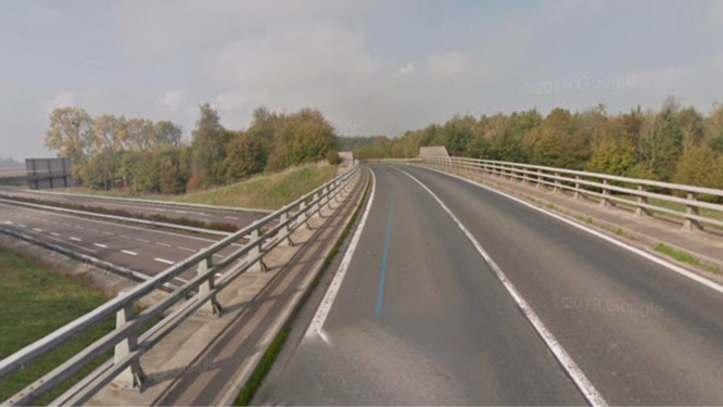 La victime a été découverte en bordure de la D926 - illustration La victime a été découverte en bordure de la D926 - illustration